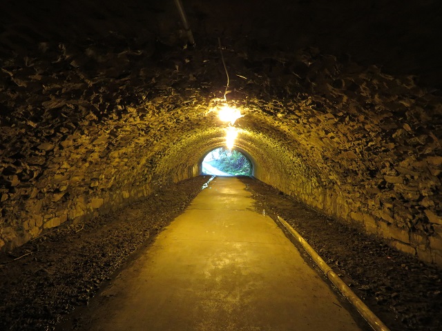CanalTunnel